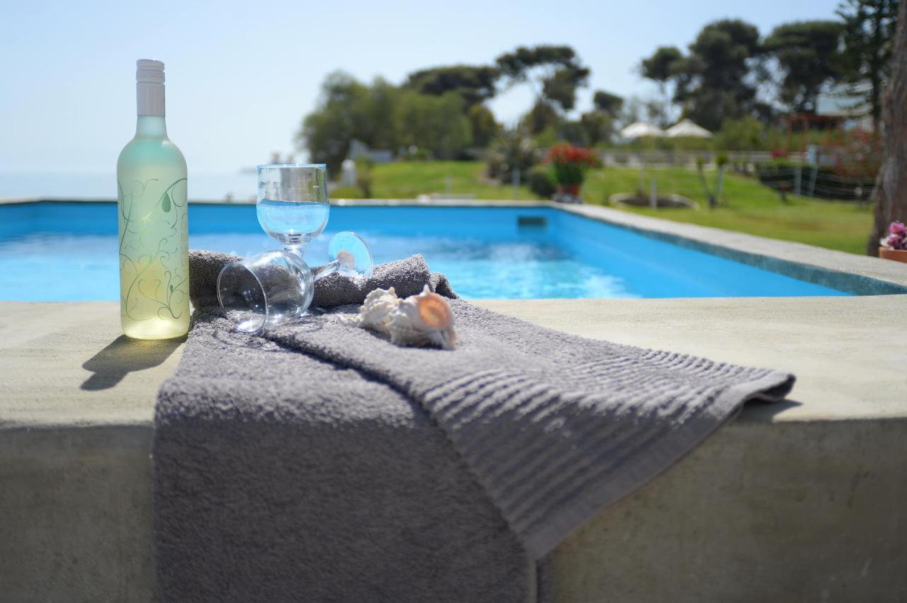 Antorina Beachfront Villas With Private Pools Kamari  Екстер'єр фото