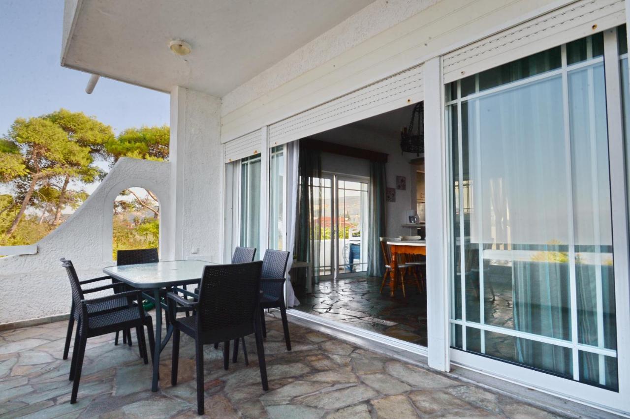 Antorina Beachfront Villas With Private Pools Kamari  Екстер'єр фото
