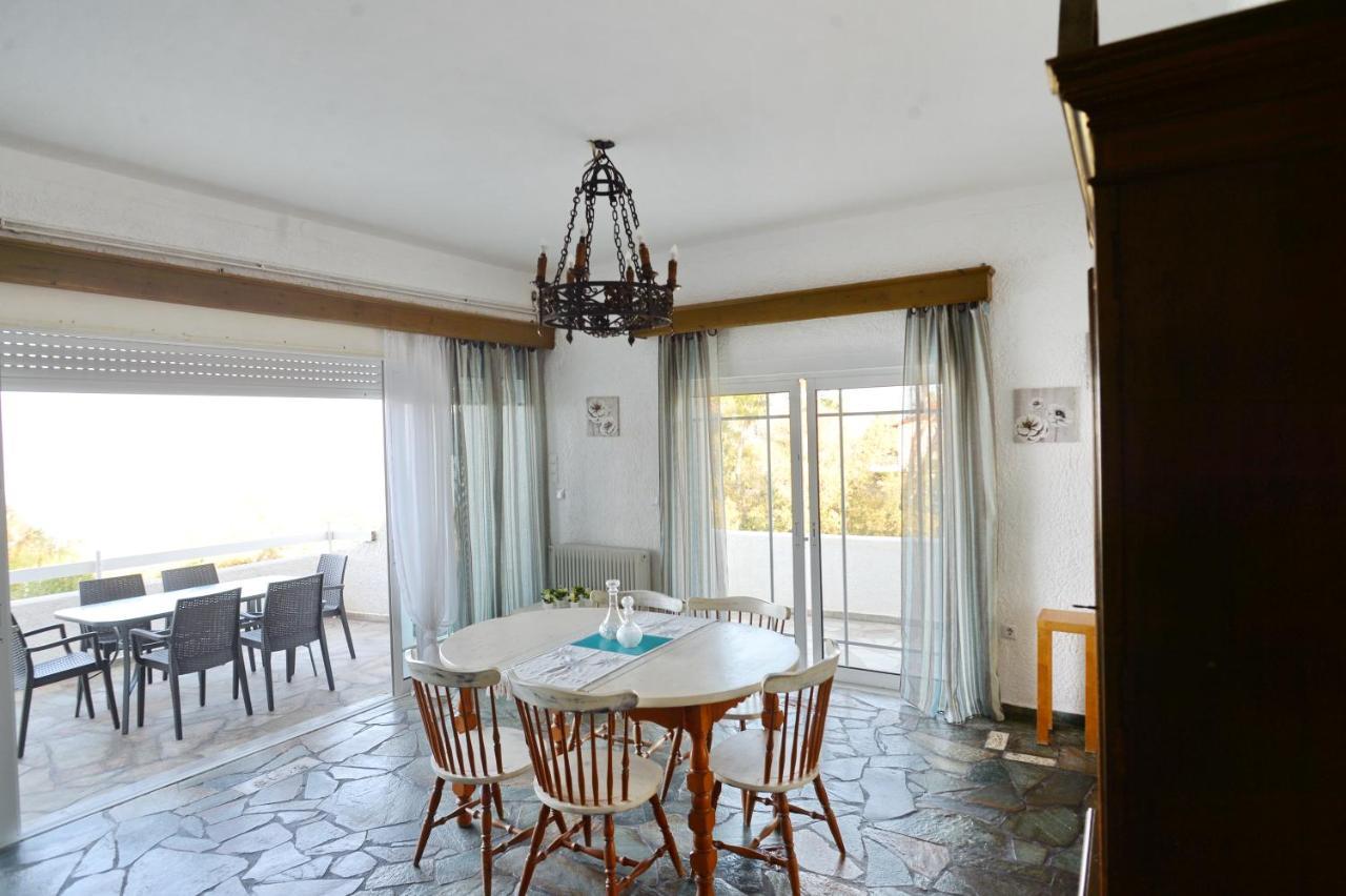 Antorina Beachfront Villas With Private Pools Kamari  Екстер'єр фото