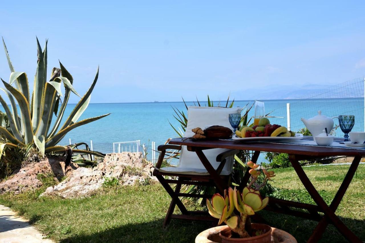 Antorina Beachfront Villas With Private Pools Kamari  Екстер'єр фото